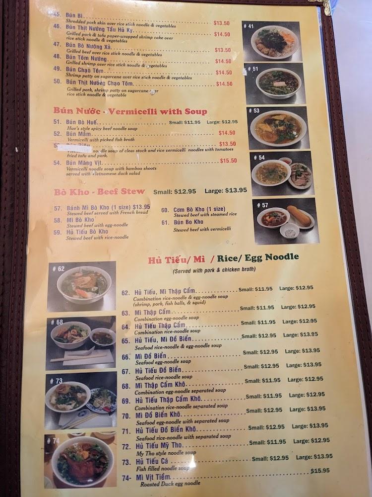 Pho Hung Restaurant 37. Bún Tôm Thịt Nướng/ Grilled Pork & Grilled Shrimp Over Rice Stick Noodle & Vegetables